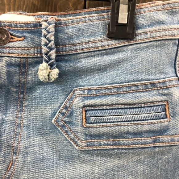 Current/Elliott Shorts - Picture 4 of 6